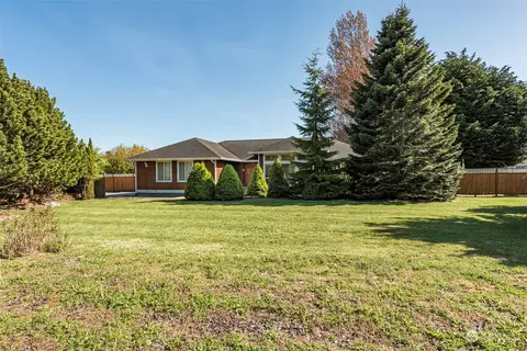 250 Buckhorn Rd, Sequim, WA 98382