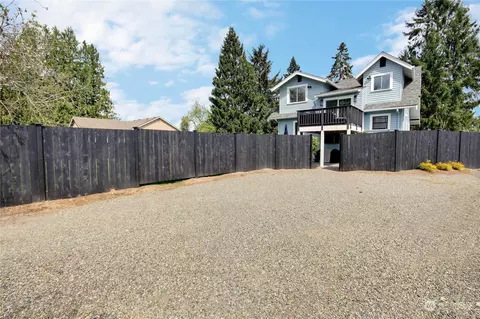 Exterior - 3004 Division St, Enumclaw, WA 98022 photo 5 of 7