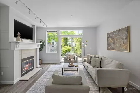 4466 249th Ter SE, Issaquah, WA 98029
