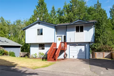 7574 Falcon Pl NE, Bremerton, WA 98311