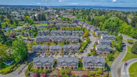 View/Area - 3034 Belmonte Ln, Everett, WA 98201 photo 9 of 9