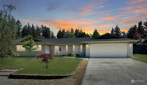 602 Seahawk St SE, Lacey, WA 98503