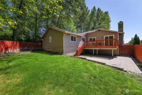 Exterior - 1211 232nd Pl SW, Bothell, WA 98021 photo 4 of 7