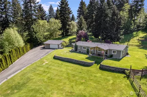9702 247th St E, Graham, WA 98338