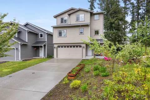 4250 SE Horsehead Way, Port Orchard, WA 98366