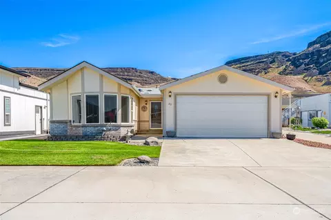 9054 Crescent Bar Rd #20, Quincy, WA 98848