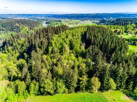 21721 Orville Rd E, Orting, WA 98360