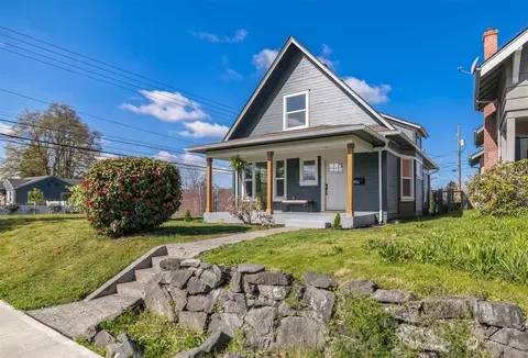 1116 S Ridgewood Ave, Tacoma, WA 98405