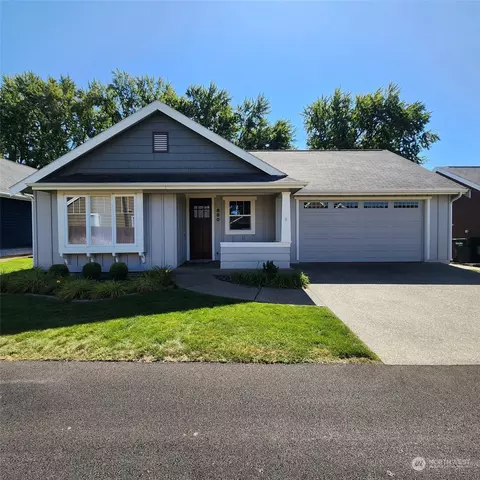880 SE Parkside Pl, College Place, WA 99324
