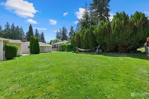 Exterior - 509 Ave Tamarack Ave, Everett, WA 98203 photo 2 of 5