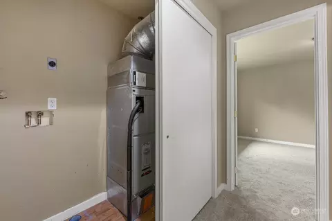 Other - 509 Ave Tamarack Ave, Everett, WA 98203 photo 2 of 2