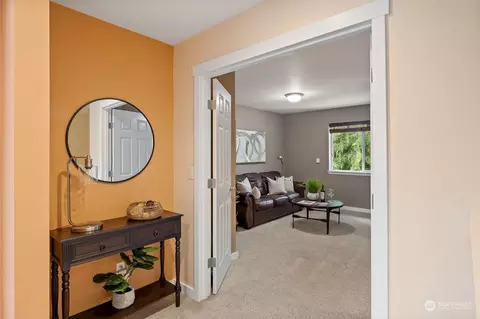 Entry Way - 3312 171st Pl SE, Bothell, WA 98012 photo 4 of 4