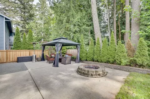Exterior - 3312 171st Pl SE, Bothell, WA 98012 photo 4 of 5