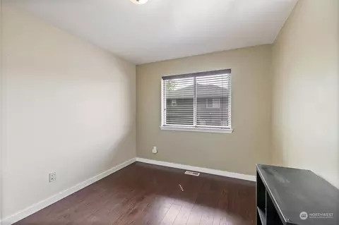Bedroom - 3312 171st Pl SE, Bothell, WA 98012 photo 6 of 7