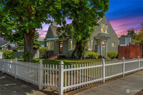 637 Yakima St, Wenatchee, WA 98801