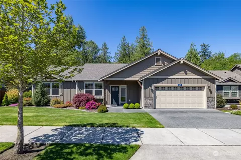 529 Timberland Loop, Mount Vernon, WA 98273