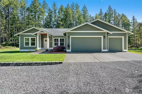 14270 NW Holly Rd, Seabeck, WA 98380