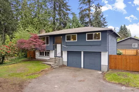 19305 76th Ave W, Lynnwood, WA 98036