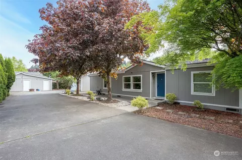 2015 4th St SE, Auburn, WA 98002