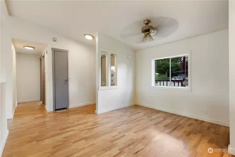 22114 131st St E, Bonney Lake, WA 98391 photo 6