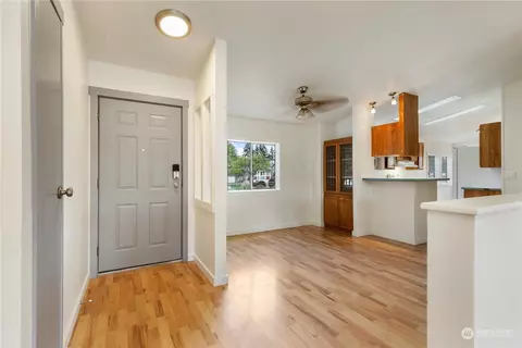 22114 131st St E, Bonney Lake, WA 98391 photo 4