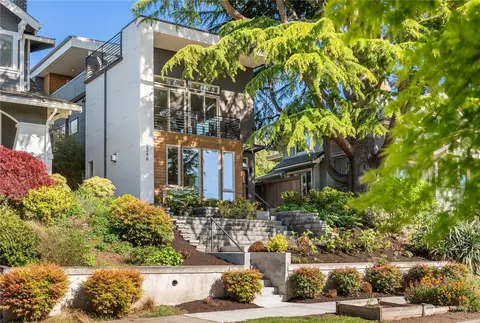 2346 47th Ave SW, Seattle, WA 98116