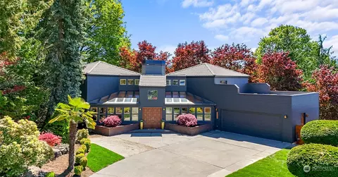 14923 73rd Ave NE, Kenmore, WA 98028