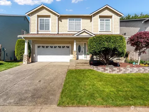 13702 116th Avenue Ct E, Puyallup, WA 98374