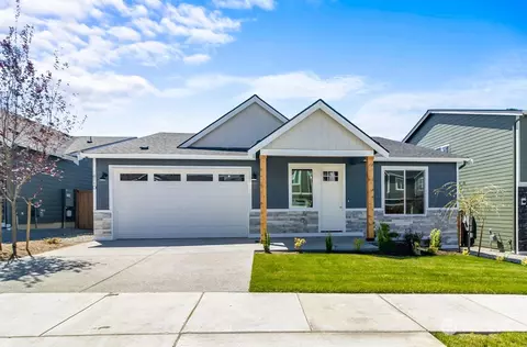 6110 42nd St NE, Marysville, WA 98270