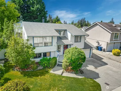 11009 SE 220th Pl, Kent, WA 98031