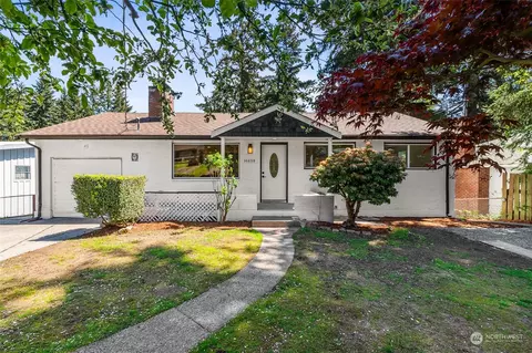 16638 15th Ave SW, Burien, WA 98166