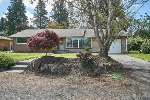 1102 E Seattle St, Kent, WA 98030