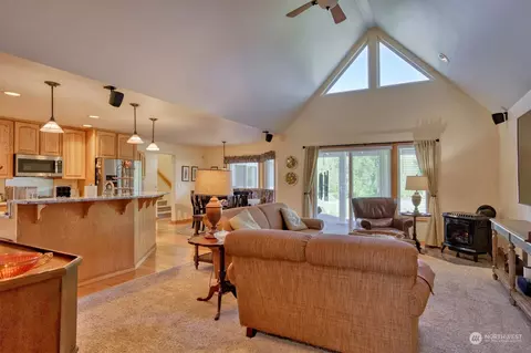 63 Memory Ln, Sequim, WA 98382 photo 16