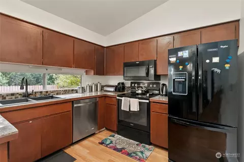 347 91st Pl SE, Everett, WA 98208 photo 8