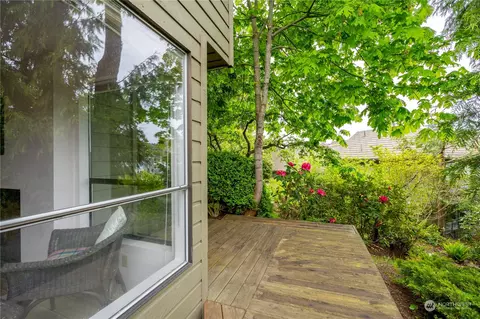 231 Warbass Way #B-109, Friday Harbor, WA 98250
