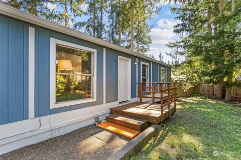 101 Noble Ln, Port Hadlock, WA 98339