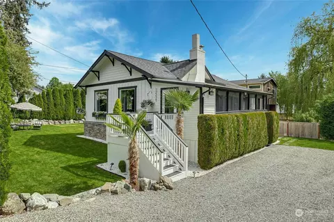 12234 93rd Ave NE, Kirkland, WA 98034