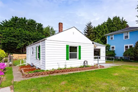 2909 Victor St, Bellingham, WA 98225
