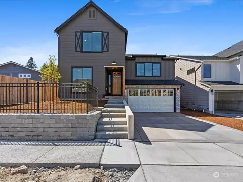 506 203rd Pl SW #LOT 5, Lynnwood, WA 98036