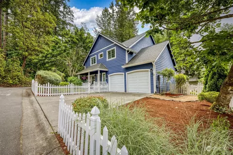 705 Moji Ln NW, Bainbridge Island, WA 98110