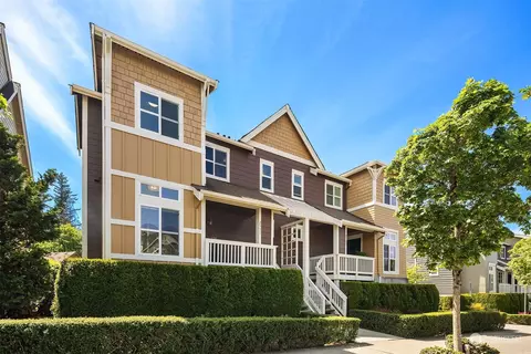 2331 NE Park Dr, Issaquah, WA 98029