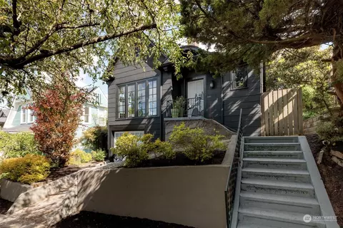 1514 E Columbia St, Seattle, WA 98122