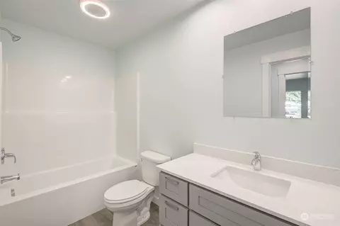 Bath - 306 W Walnut St, Waterville, WA 98858 photo 1 of 3