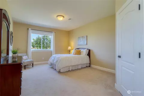 Bedroom - 602 Summers Cir, Walla Walla, WA 99362 photo 4 of 4