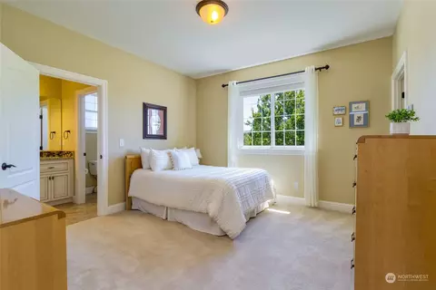 Bedroom - 602 Summers Cir, Walla Walla, WA 99362 photo 1 of 4