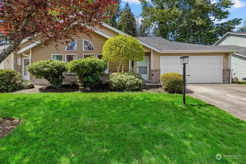 11810 112th Avenue Ct E, Puyallup, WA 98374