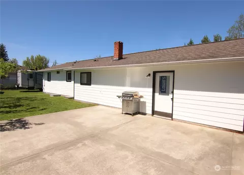 308 Baker St, Everson, WA 98247 photo 4