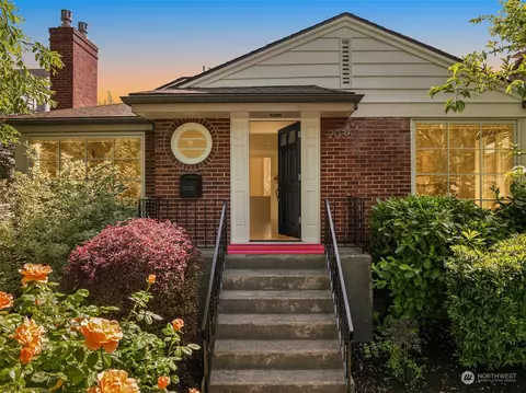 2036 Mcgilvra Blvd E, Seattle, WA 98112