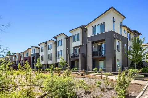 23703 7th Ave SE #E, Bothell, WA 98021