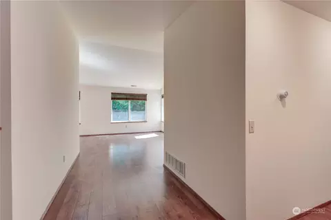 Living - 14413 55th Ave SE, Everett, WA 98208 photo 1 of 9